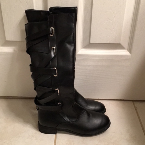 Black knee high boots w/ strap lacing & zippers. - Picture 3 of 6